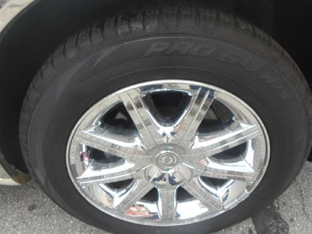 2008 Chrysler 300 C HEMI 4dr Sedan